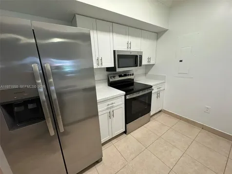 11701 SW 2nd Street Pembroke Pines FL 33025