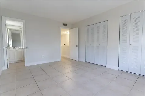 8650 SW 109th Avenue Miami FL 33173