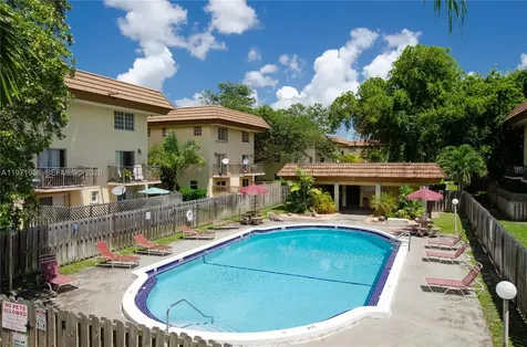 8650 SW 109th Avenue Miami FL 33173