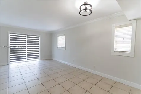 8650 SW 109th Avenue Miami FL 33173