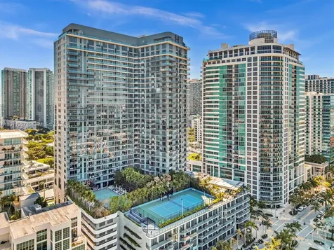 121 NE 34th Street Miami FL 33137