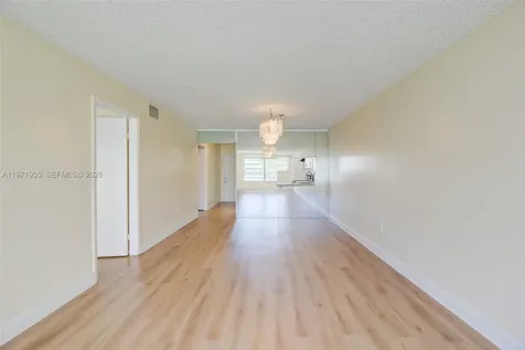 7450 NW 17th Street Plantation FL 33313