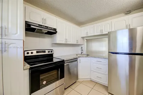 7450 NW 17th Street Plantation FL 33313