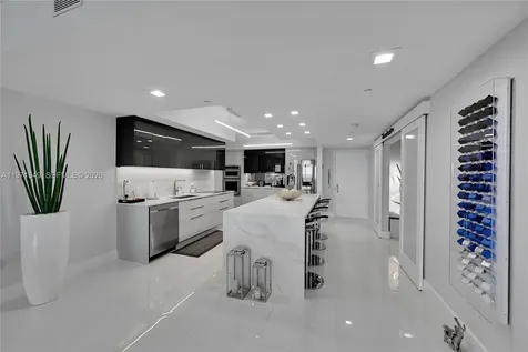 1800 S Ocean Drive Hallandale Beach FL 33009
