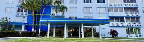 4001 Hillcrest Drive Hollywood FL 33021