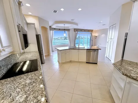 5028 SW 170th Avenue Miramar FL 33027