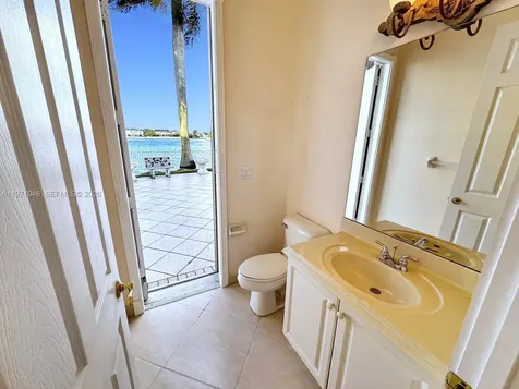 5028 SW 170th Avenue Miramar FL 33027