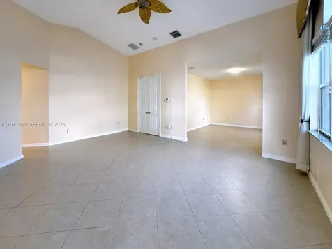 5028 SW 170th Avenue Miramar FL 33027