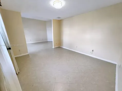 5028 SW 170th Avenue Miramar FL 33027
