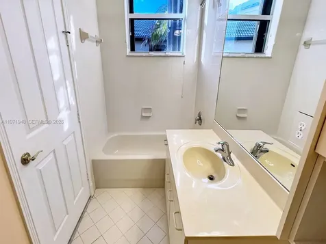 5028 SW 170th Avenue Miramar FL 33027