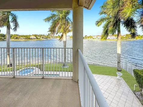 5028 SW 170th Avenue Miramar FL 33027