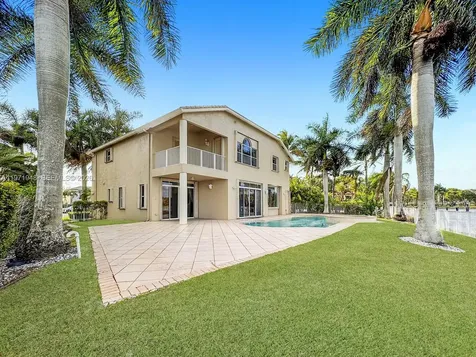 5028 SW 170th Avenue Miramar FL 33027