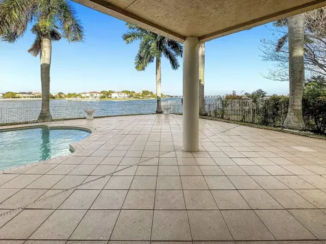 5028 SW 170th Avenue Miramar FL 33027