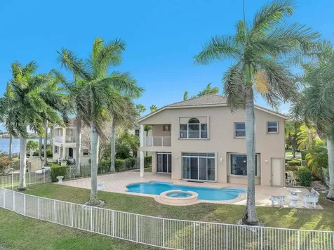 5028 SW 170th Avenue Miramar FL 33027