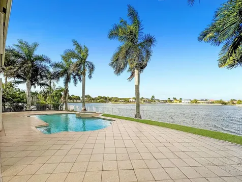 5028 SW 170th Avenue Miramar FL 33027