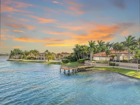5028 SW 170th Avenue Miramar FL 33027