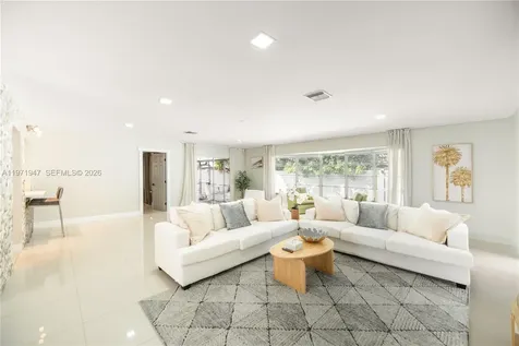 2121 NE 62nd Street Fort Lauderdale FL 33308