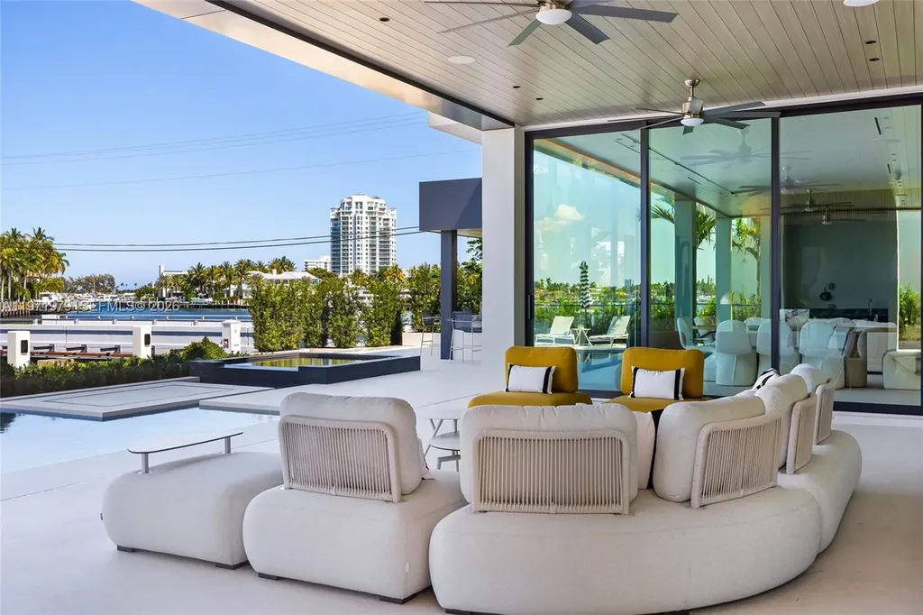 23 Isla Bahia Drive Fort Lauderdale FL 33316