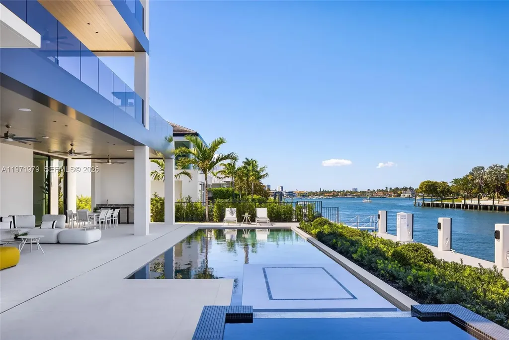 23 Isla Bahia Drive Fort Lauderdale FL 33316