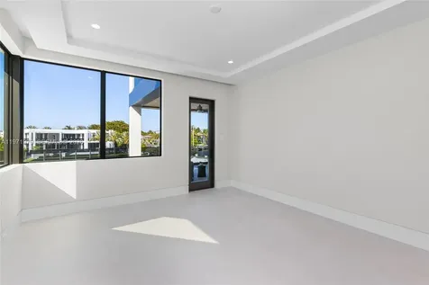 23 Isla Bahia Drive Fort Lauderdale FL 33316