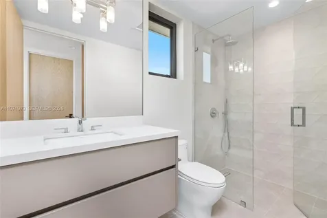 23 Isla Bahia Drive Fort Lauderdale FL 33316