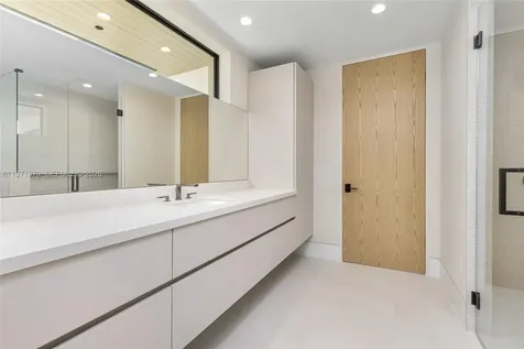 23 Isla Bahia Drive Fort Lauderdale FL 33316
