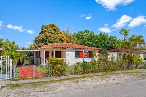 9201 NW 33rd Avenue Road Miami FL 33147