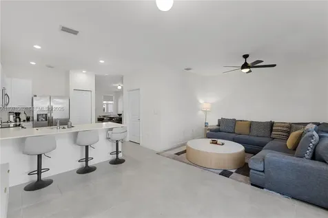 12906 NW 22nd Place Miami FL 33167
