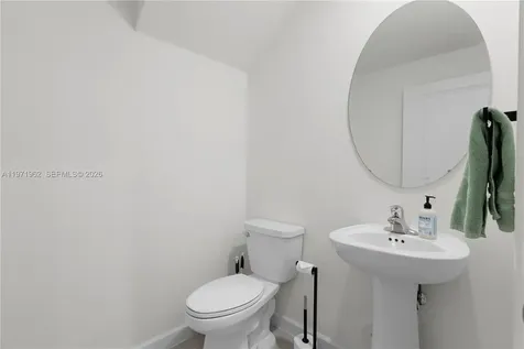 12906 NW 22nd Place Miami FL 33167