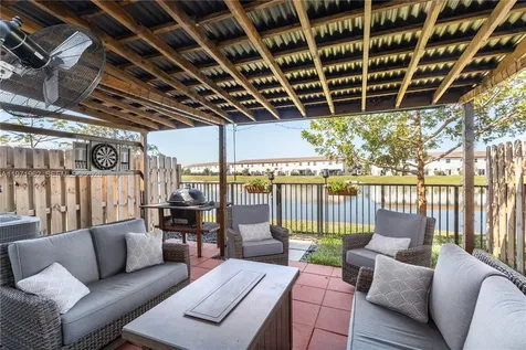 12906 NW 22nd Place Miami FL 33167