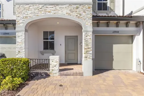 12906 NW 22nd Place Miami FL 33167