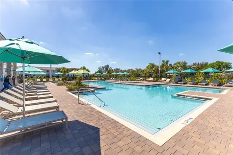 12906 NW 22nd Place Miami FL 33167