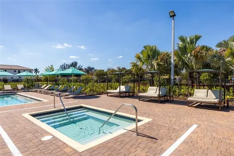 12906 NW 22nd Place Miami FL 33167