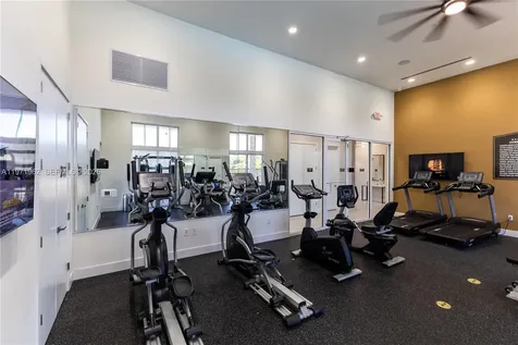 12906 NW 22nd Place Miami FL 33167