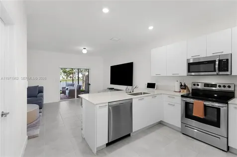 12906 NW 22nd Place Miami FL 33167