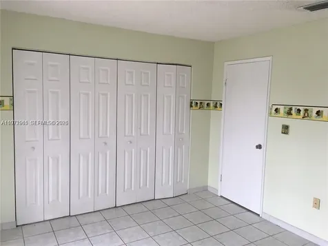 2162 W 60th Street Hialeah FL 33016