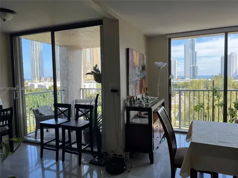 17600 N Bay Road Sunny Isles Beach FL 33160