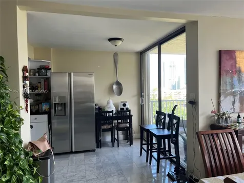 17600 N Bay Road Sunny Isles Beach FL 33160