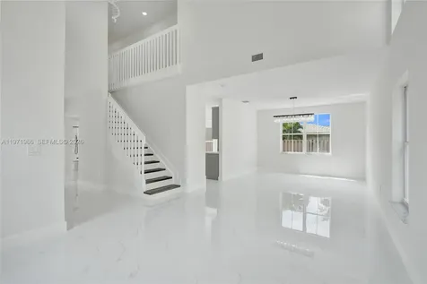 14422 N Royal Cove Circle Davie FL 33325