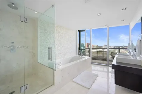 17121 Collins Avenue Sunny Isles Beach FL 33160