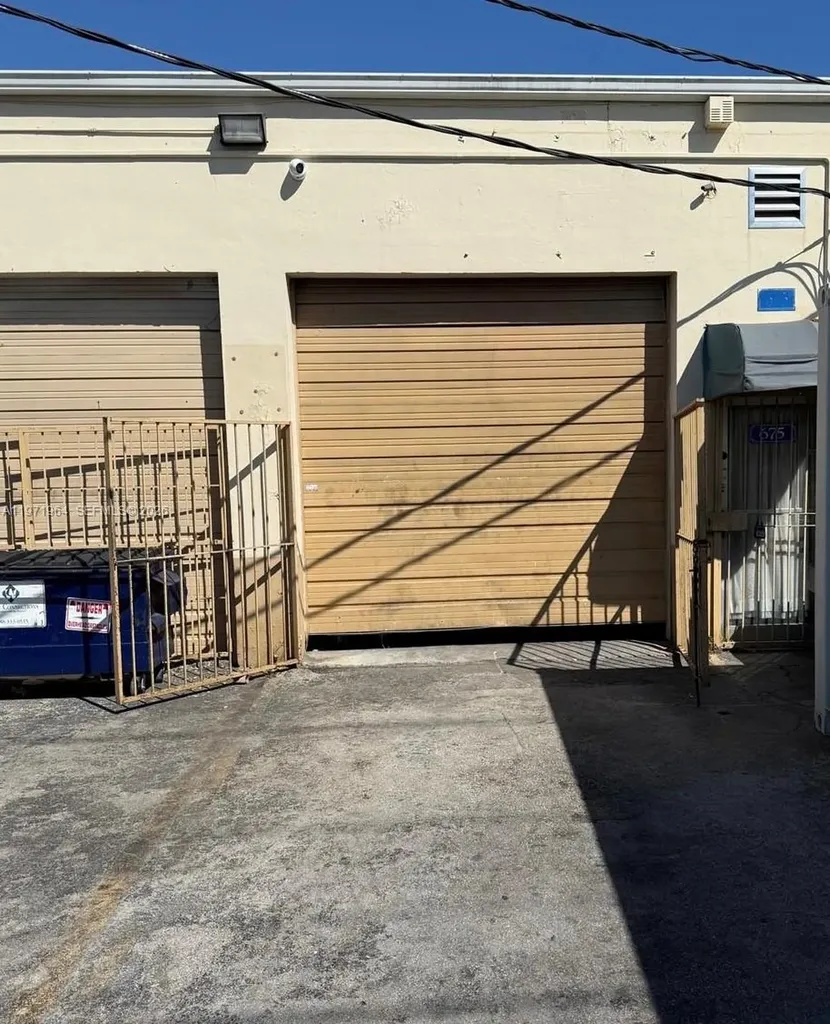 675 W 26th Street Hialeah FL 33010