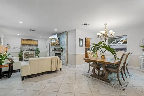 18805 W Lake Drive Hialeah FL 33015