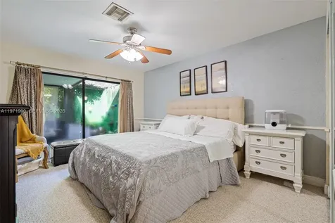 18805 W Lake Drive Hialeah FL 33015