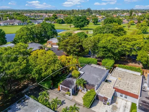 18805 W Lake Drive Hialeah FL 33015