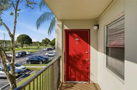 1551 SW 135th Terrace Pembroke Pines FL 33027
