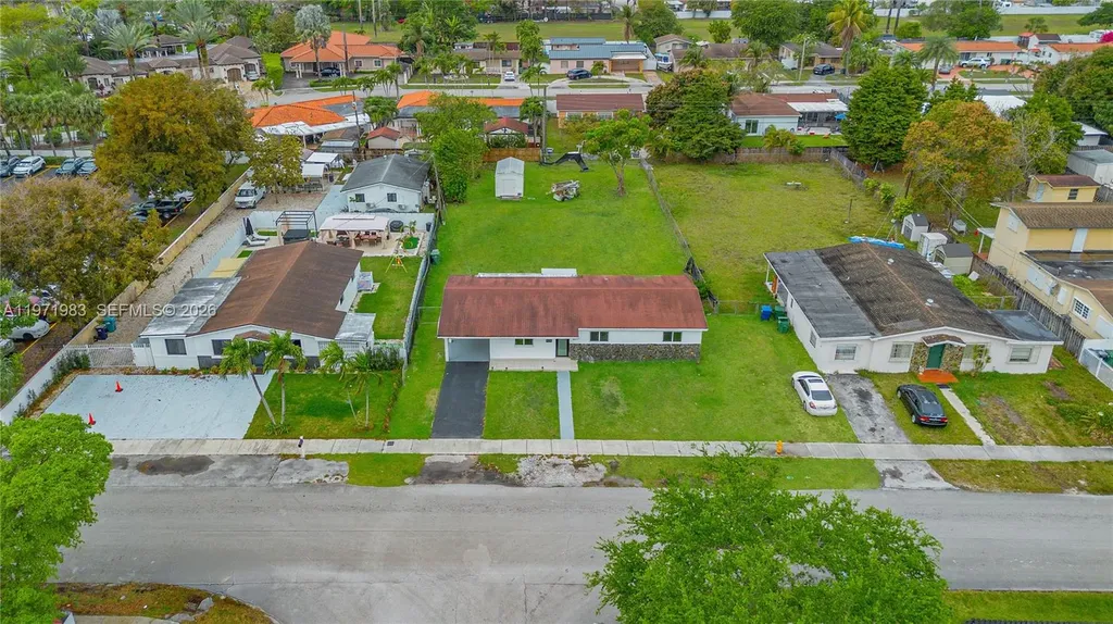 3800 SW 104th Avenue Miami FL 33165
