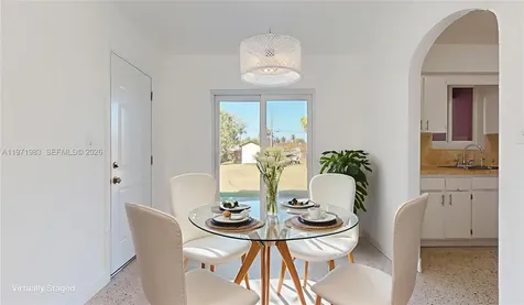 3800 SW 104th Avenue Miami FL 33165