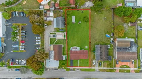 3800 SW 104th Avenue Miami FL 33165