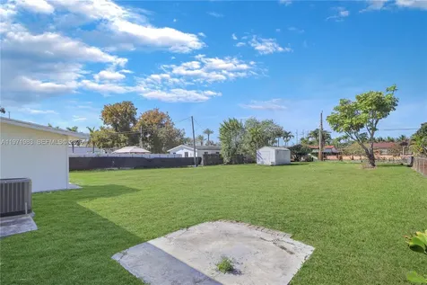 3800 SW 104th Avenue Miami FL 33165
