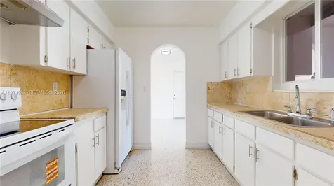 3800 SW 104th Avenue Miami FL 33165